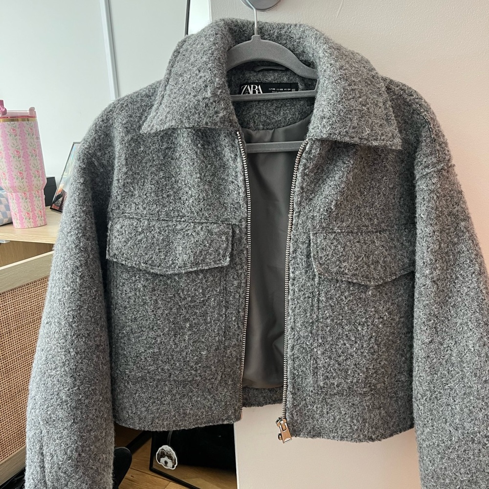 Zara Grey Boucle Cropped Jacket (WORN ONCE)